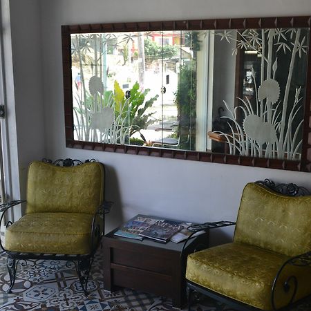 Vista Real Hotel Tagaytay City Eksteriør bilde