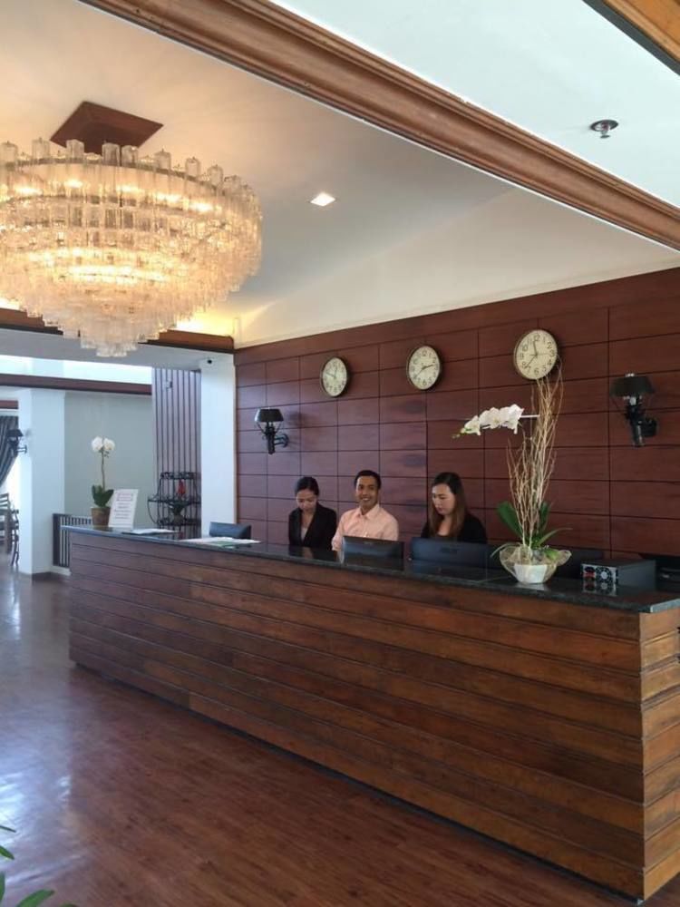 Vista Real Hotel Tagaytay City Eksteriør bilde