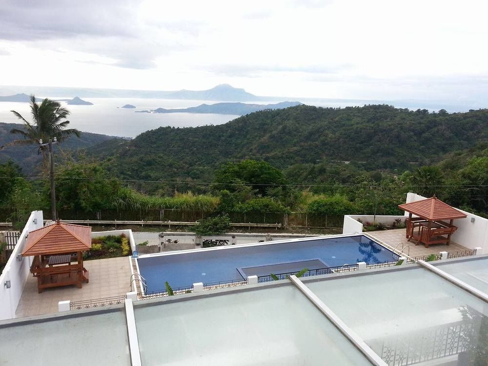 Vista Real Hotel Tagaytay City Eksteriør bilde