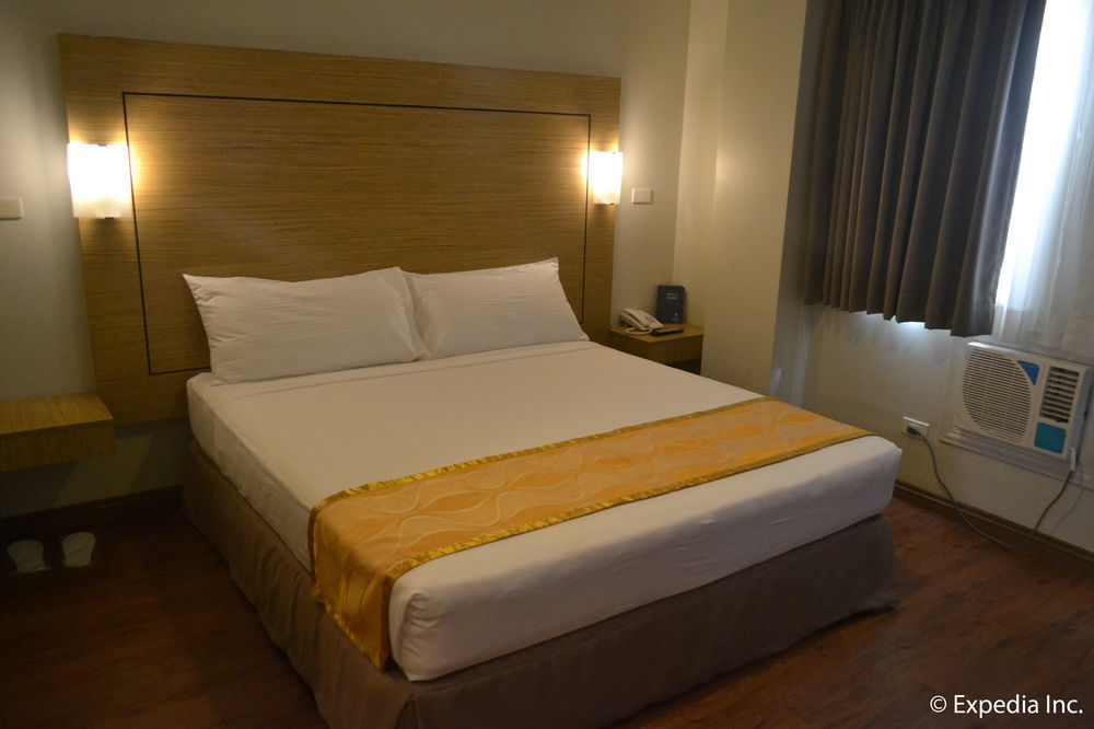 Vista Real Hotel Tagaytay City Eksteriør bilde