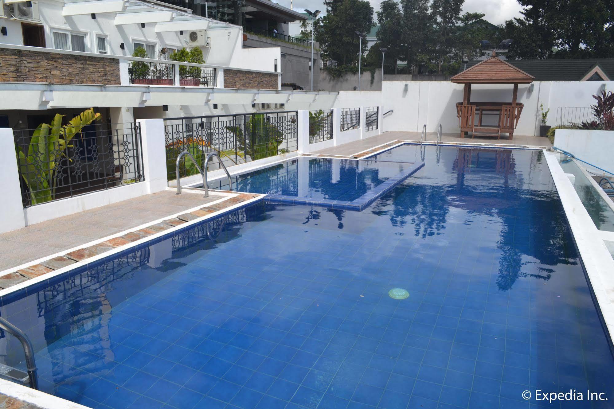 Vista Real Hotel Tagaytay City Eksteriør bilde