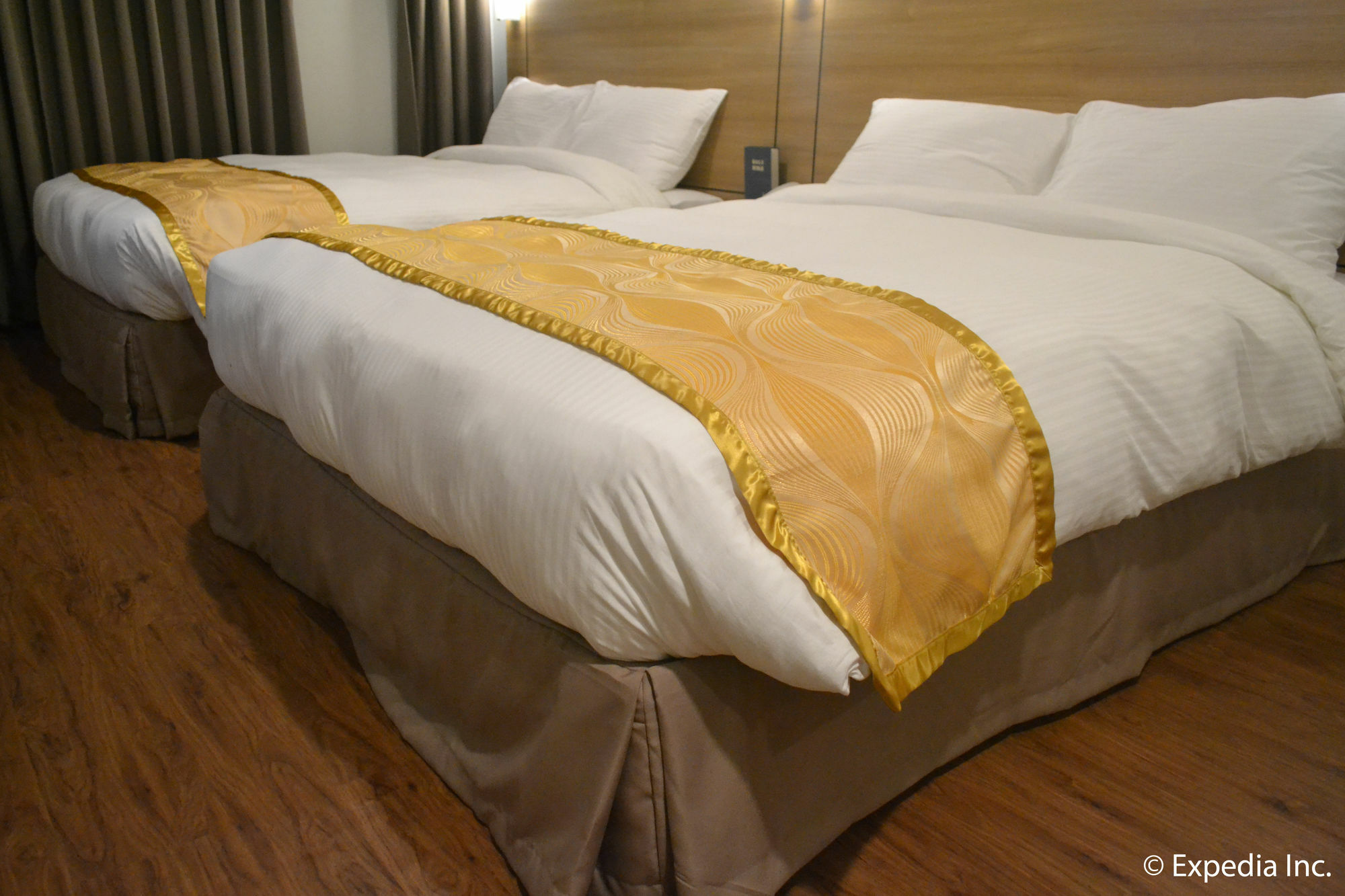 Vista Real Hotel Tagaytay City Eksteriør bilde